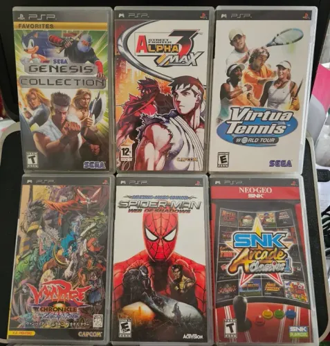 Jogos de PSP. Preços na descrição. Se interessou? Tem proposta? Chama.