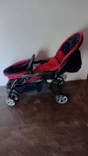 Carrinho de gêmeos Dobrável Vermelho