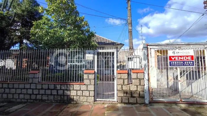 Casa à Venda na Vila Ipiranga - Porto Alegre