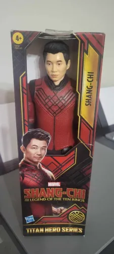 Boneco Shang Chi Titan Hero Series 30cm Marvel Hasbro