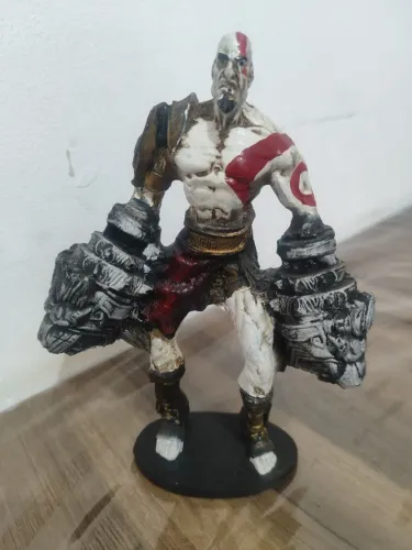 Boneco god of War resina
