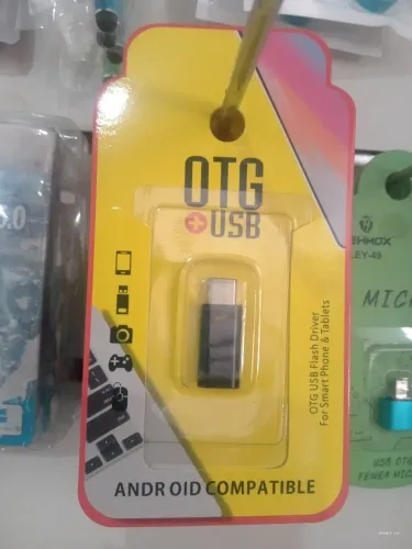 Adaptador Otg Tipo C Macho x Iphone Fêmea