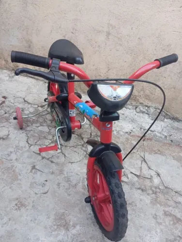 Bicicleta Infantil Vermelha