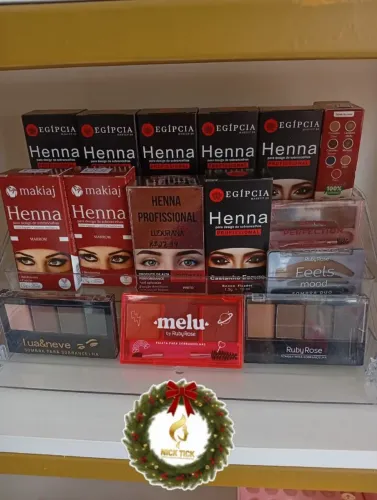 Hennas e sombras pras sobrancelhas disponíveis na Loja Nick Tick