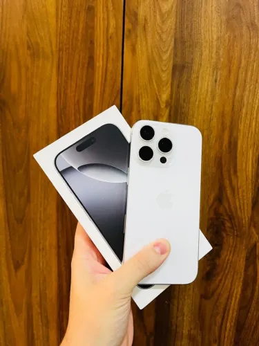 iPhone 15 pro maxx 256gb branco - loja aberta 