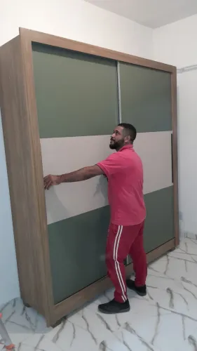 Montador de móveis pequenos reparos 