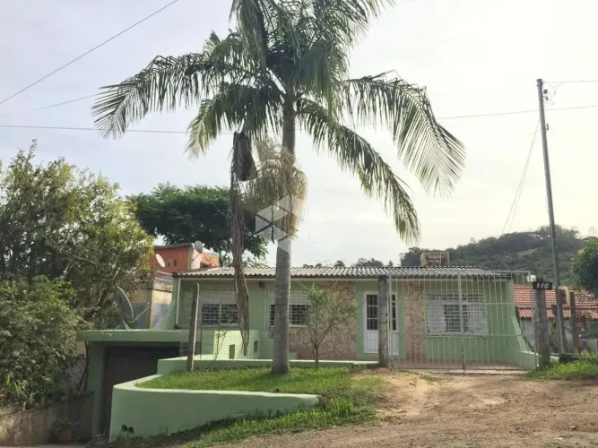Casa Residencial À Venda, Vila Nova, Porto Alegre.