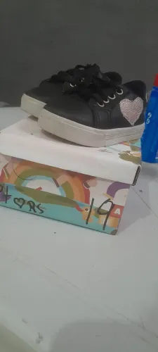 Tênis infantil preto menina tamanho 19