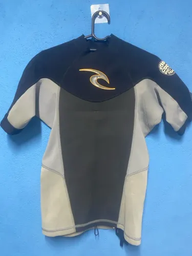 Camiseta de Neoprene Rip Curl - Tamanho P - 1,5 mm