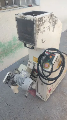 Moedor Industrial de Plásticos