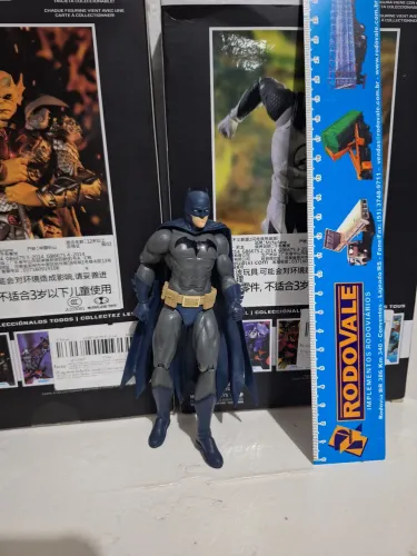 Boneco Batman Articulado - Colecionável