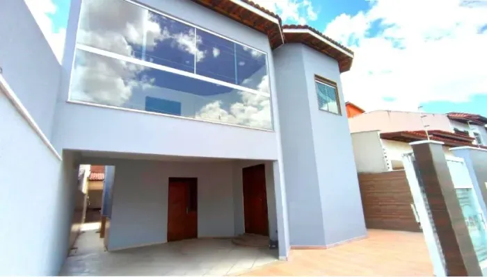 Espetacular a localização -Dúplex 4/4, Próximo a Fraga Maia