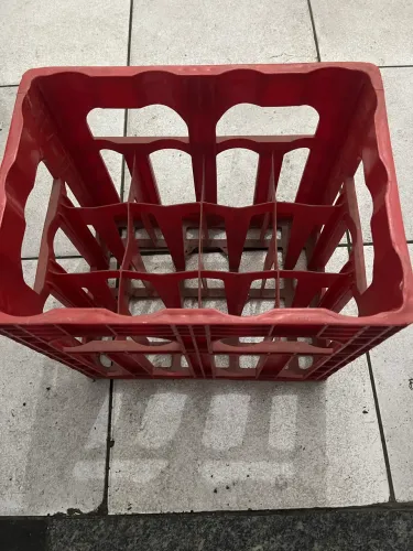 Caixa vazia de coca retornável de vidro 1 litro / leia a descrição 