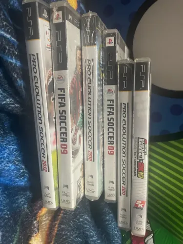 Kit lote 6 jogos PSP tem lacrados