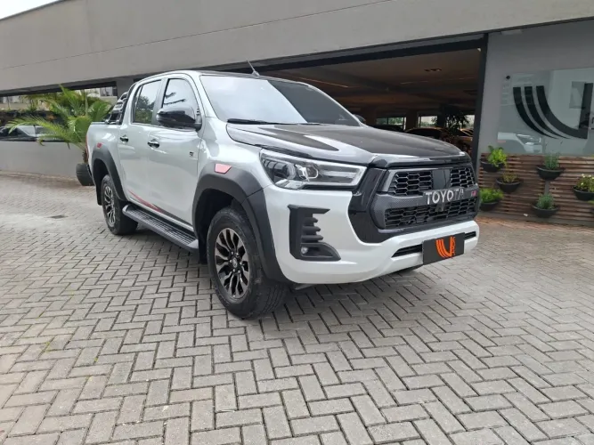 Toyota Hilux CD 4X4 2.8 Diesel Aut. 2023