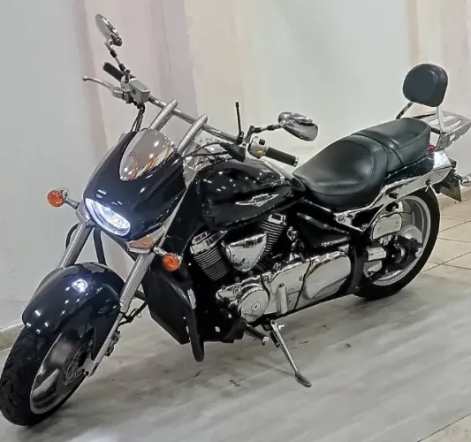 SUZUKI BOULEVARD M1500 Custom