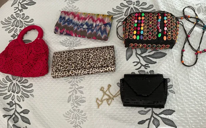 Vendo bolsas/carteiras