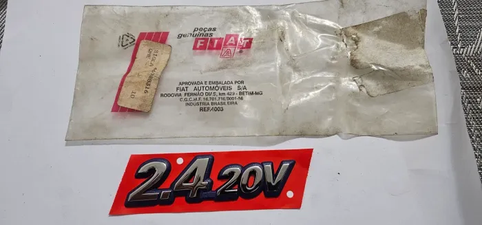 Marea emblema paralama 2.4 20v novo original fiat 