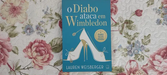 Livro O Diabo Ataca em Wimbledon (acompanha marcador)