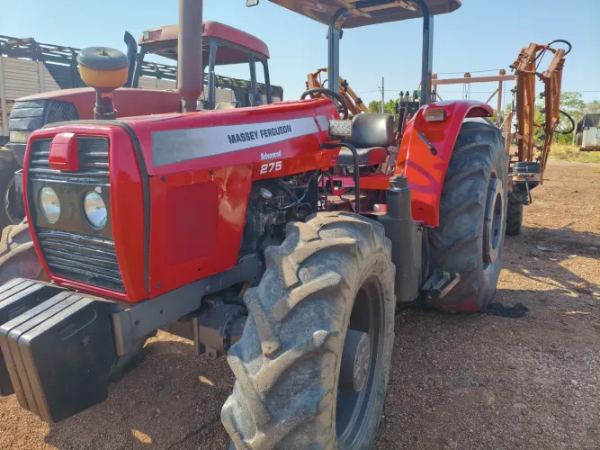 Trator MASSEY FERGUSON MASTER 275