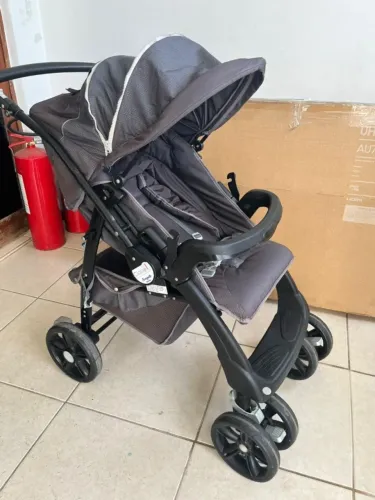 carrinho de bebe burigoto + bebe conforto ( moises ) c acoplamento no carrinho