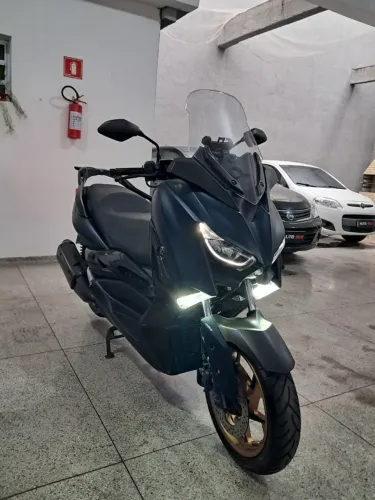 YAMAHA XMAX 250cc