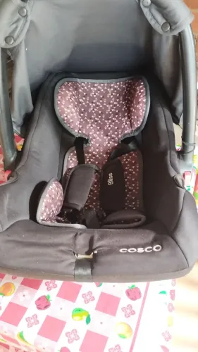 Bebê conforto Cosco Bliss