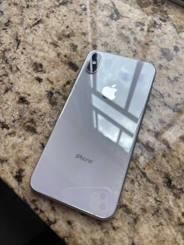 iPhone X
