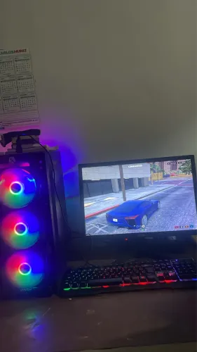 PC GAMER COM MONITOR TECLADO E MOUSE + CABOS