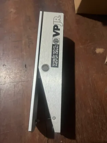 pedal de volume ernieball vpjr