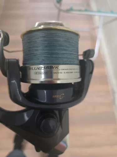 Molinete Okuma Blue Hawk