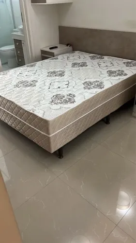 Cama casal nova