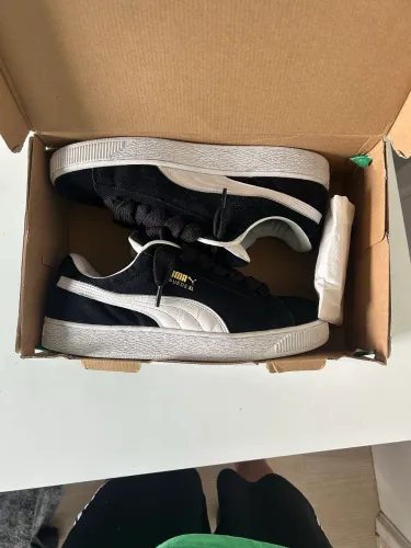 Tênis puma suede XL preto, tam: 44 , acompanha caixa e cadarço extra( branco)