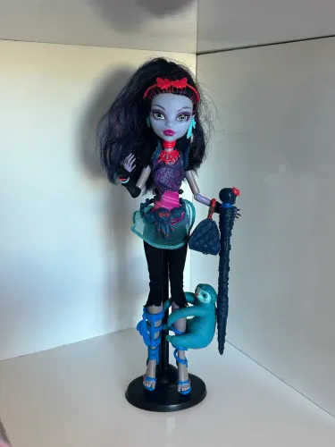 Jane Boolittle completa monster high g1