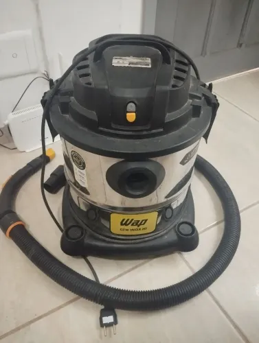 Aspirador de pó e água wap 20L