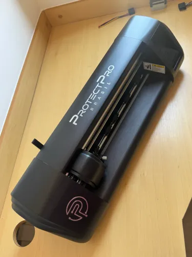 Máquina de corta películas