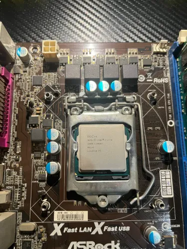 ? KIT i7-3770 + 16GB DDR3 + ASRock H61M-HP4