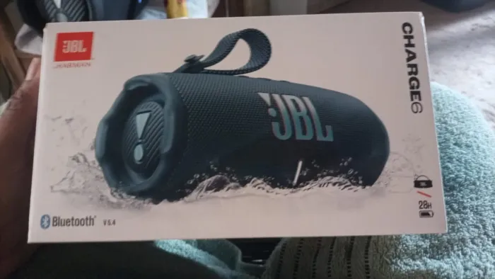 Vendo uma caixa jbl