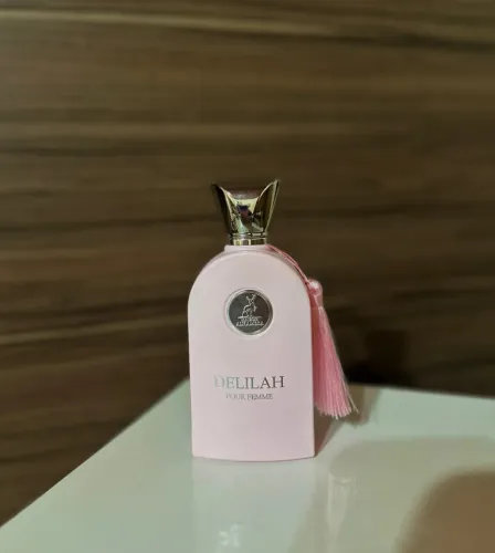 Delilah Pour Femme