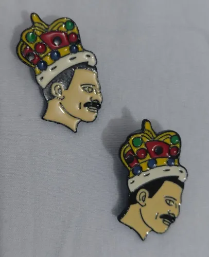 Broches (pins) Freddie Mercury