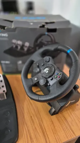 Volante g923 de XBOX - Logitech SEMI NOVO