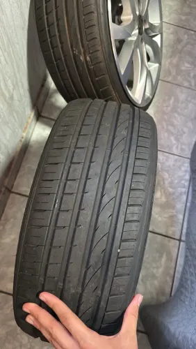 Vendo rodas aro 17 scorro + pneus