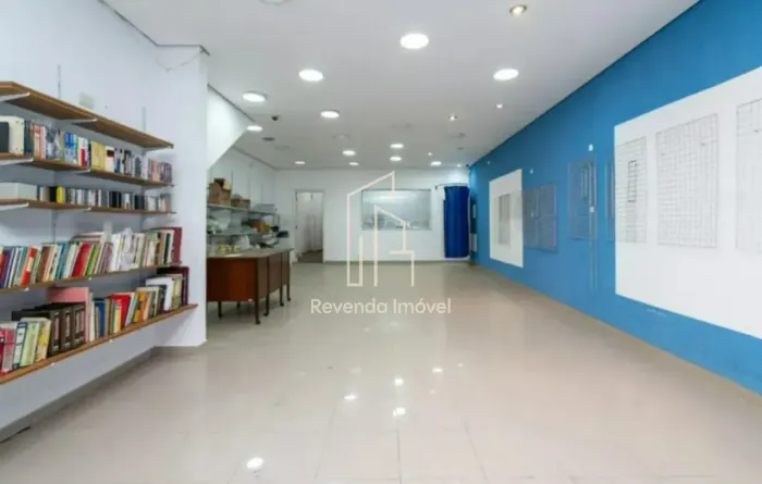 Imperdível oportunidade! Casa à venda em São Paulo-SP, bairro Quarta Parada, 3 quartos, 4