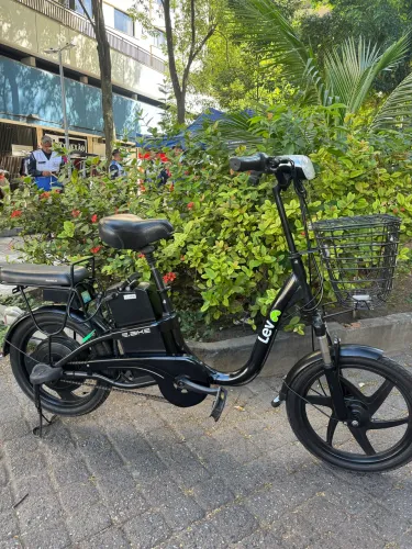 E-bike Lev aro 18