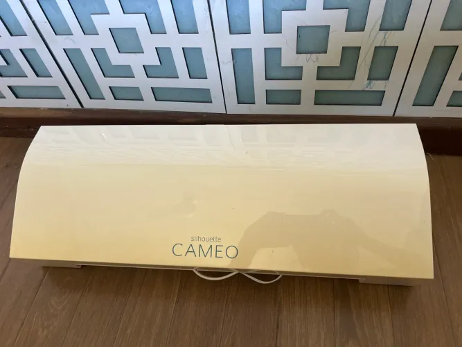 Silhouette Cameo 3