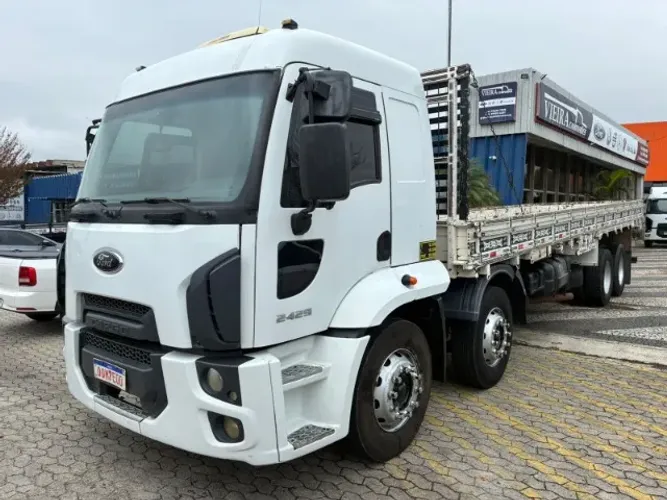 Cargo 2429 ano 2015 Bi truck