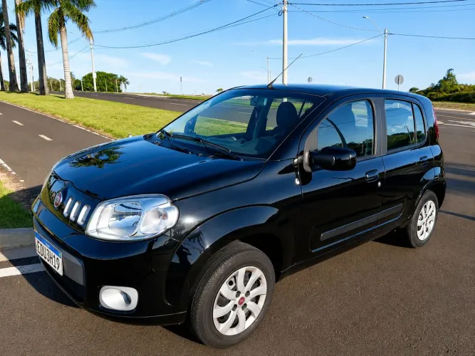 Fiat Uno Attractive 1.4 EVO Fire Flex 8V 4P 2011