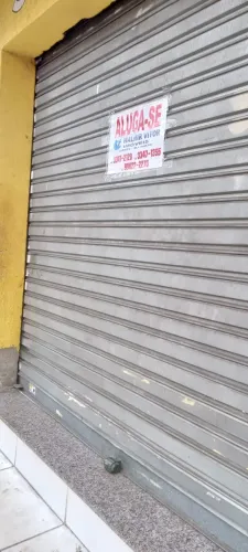 LOJA COM 42,10 METROS NO RETIRO