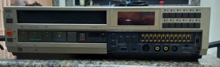 VHS Video Cassete Recorder - VC4040B
