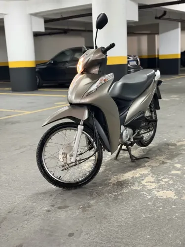 Honda Biz 110i 2024